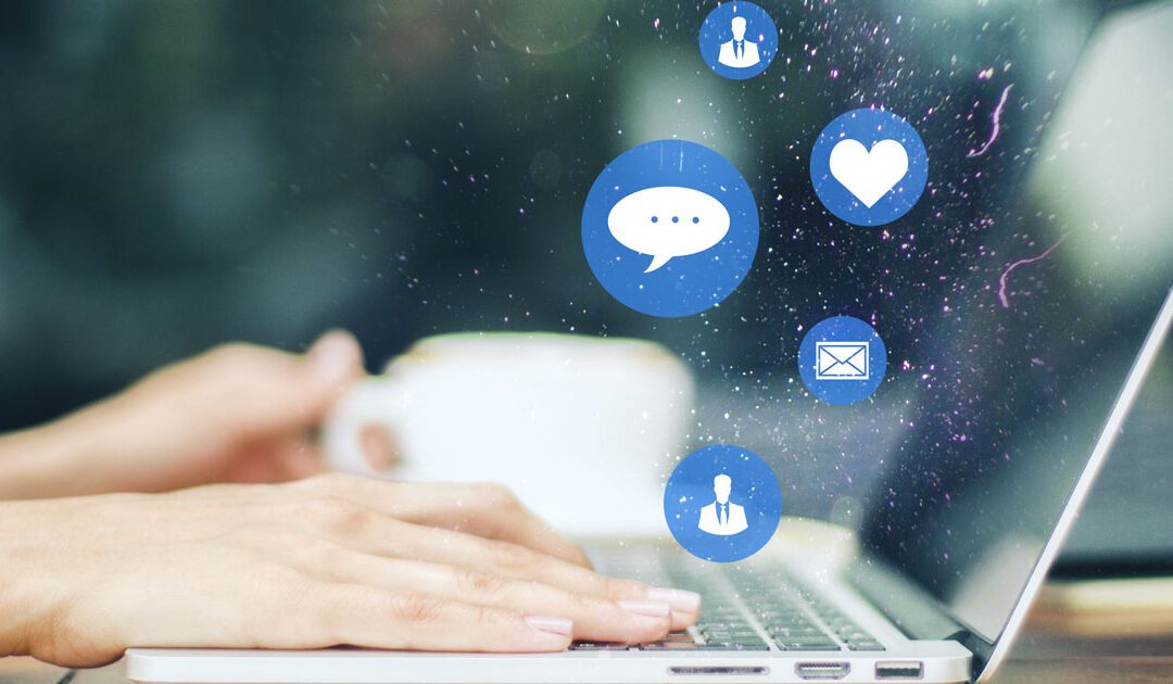 Facebook og Insta rett på nettsiden